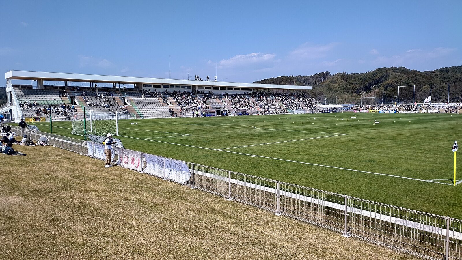 いちご宮崎新富サッカー場